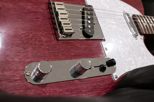 T-Style Purple Heart, close-up of pickups and control knobs